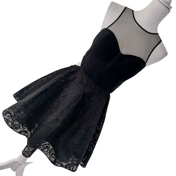 NWT@$135! BEBE! THE "DORY" ORGANZA, SHEER BODICE BRA TOP COCKTAIL DRESS! SZ 6 - Picture 11 of 11